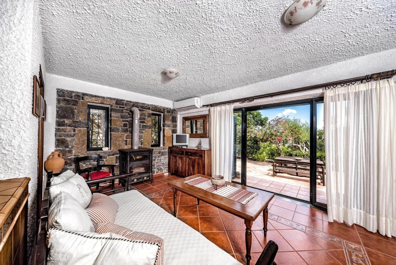 Villa Artemis Elounda Buitenkant foto
