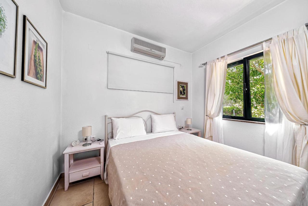 Villa Artemis Elounda Buitenkant foto